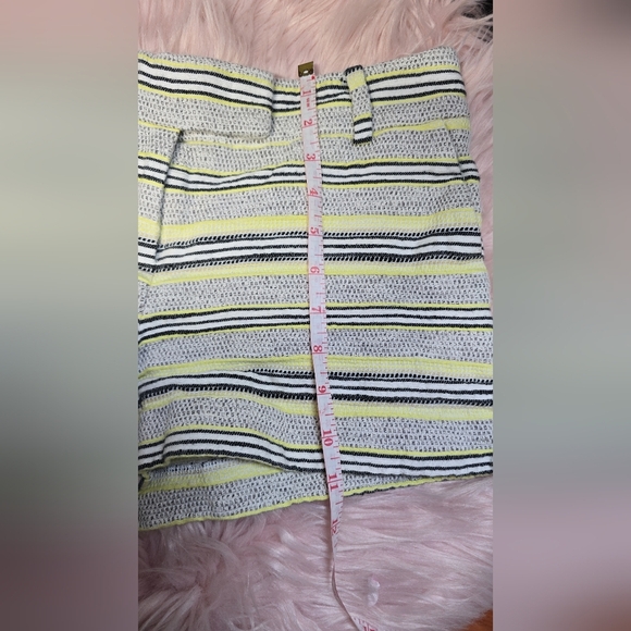 LOFT Yellow and White Bermuda Shorts with Striped Pattern - Picture 5 of 5